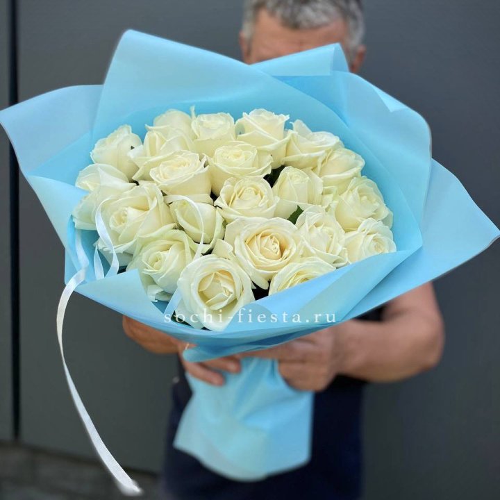 21 белая роза в Балашихе