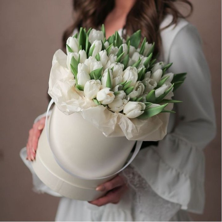 Тюльпаны в цилиндре  в Балашихе