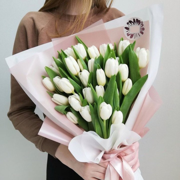 Букет белых тюльпанов "Моника" в Балашихе